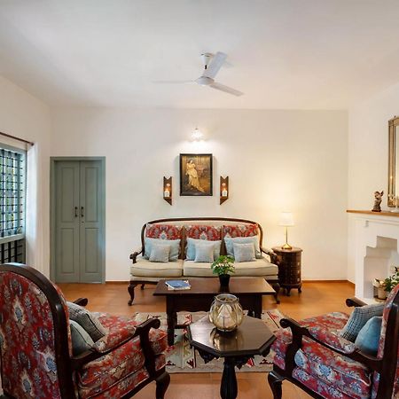 Stayvista At Catherine Cottage With Heater & Board Game Munnar Buitenkant foto